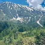 Na Planina アパート ラズロク